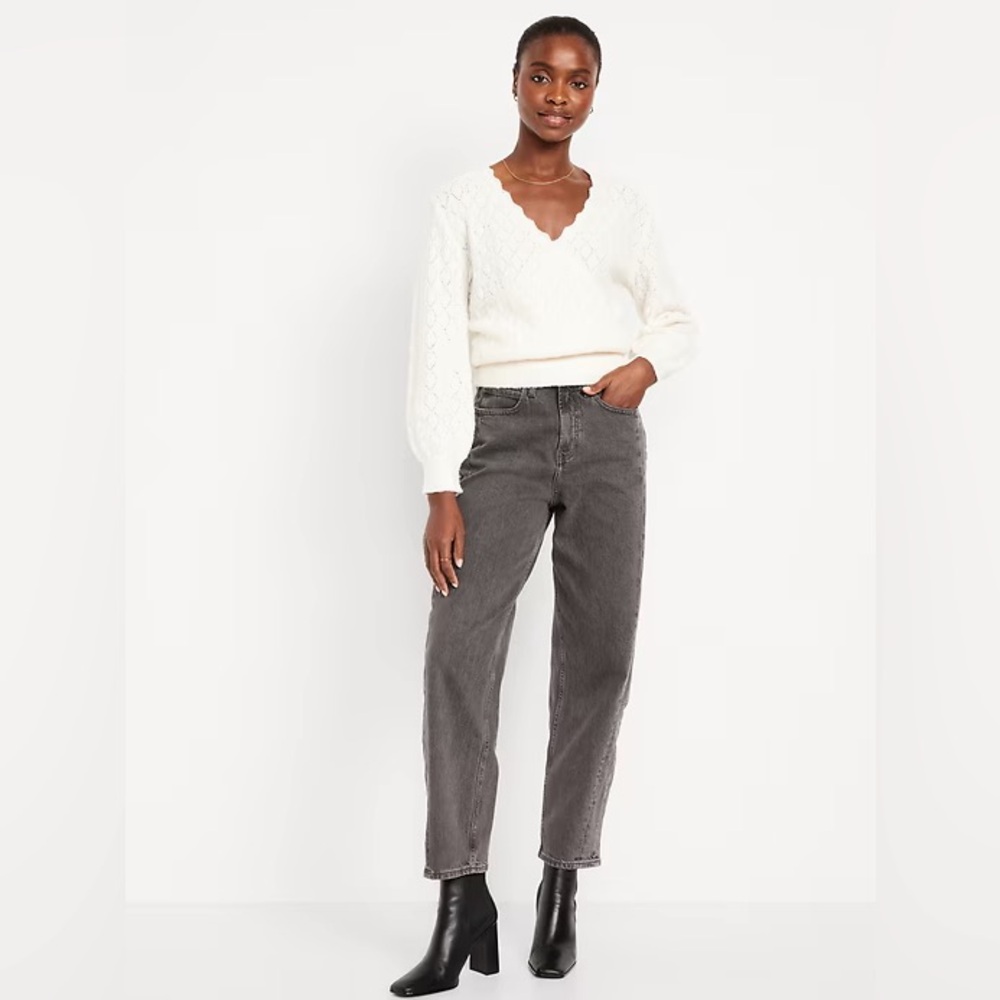 Old Navy High-Waisted Barrel Ankle Jeans